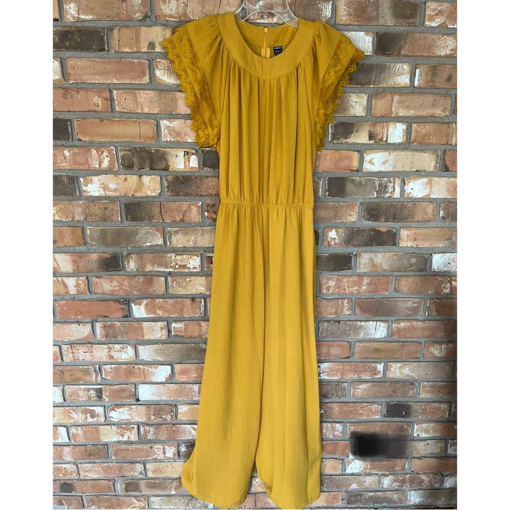 SHEIN Women’s Mustard Yellow Lace Short Sleeve Belted Wide Leg Jumpsuit Size 4